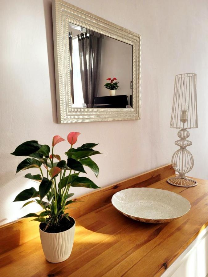 Przytulne Apartamenty W Centrum Warszawy Lok 2 Warsaw Exterior photo
