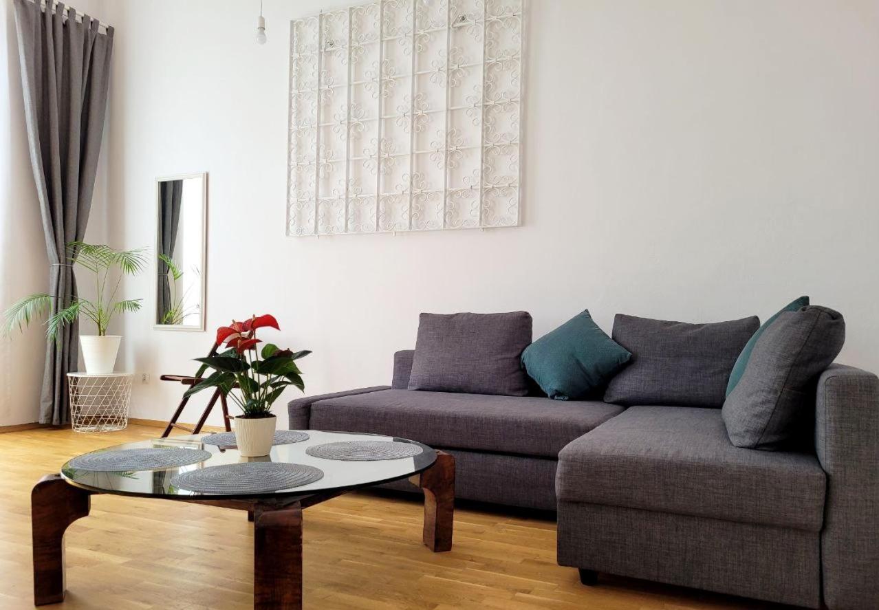 Przytulne Apartamenty W Centrum Warszawy Lok 2 Warsaw Exterior photo